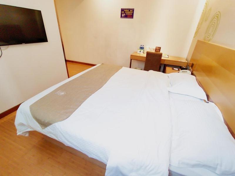 Greentree Inn Jiangxi Fuzhou Gandong Bridge Express Hotel Εξωτερικό φωτογραφία