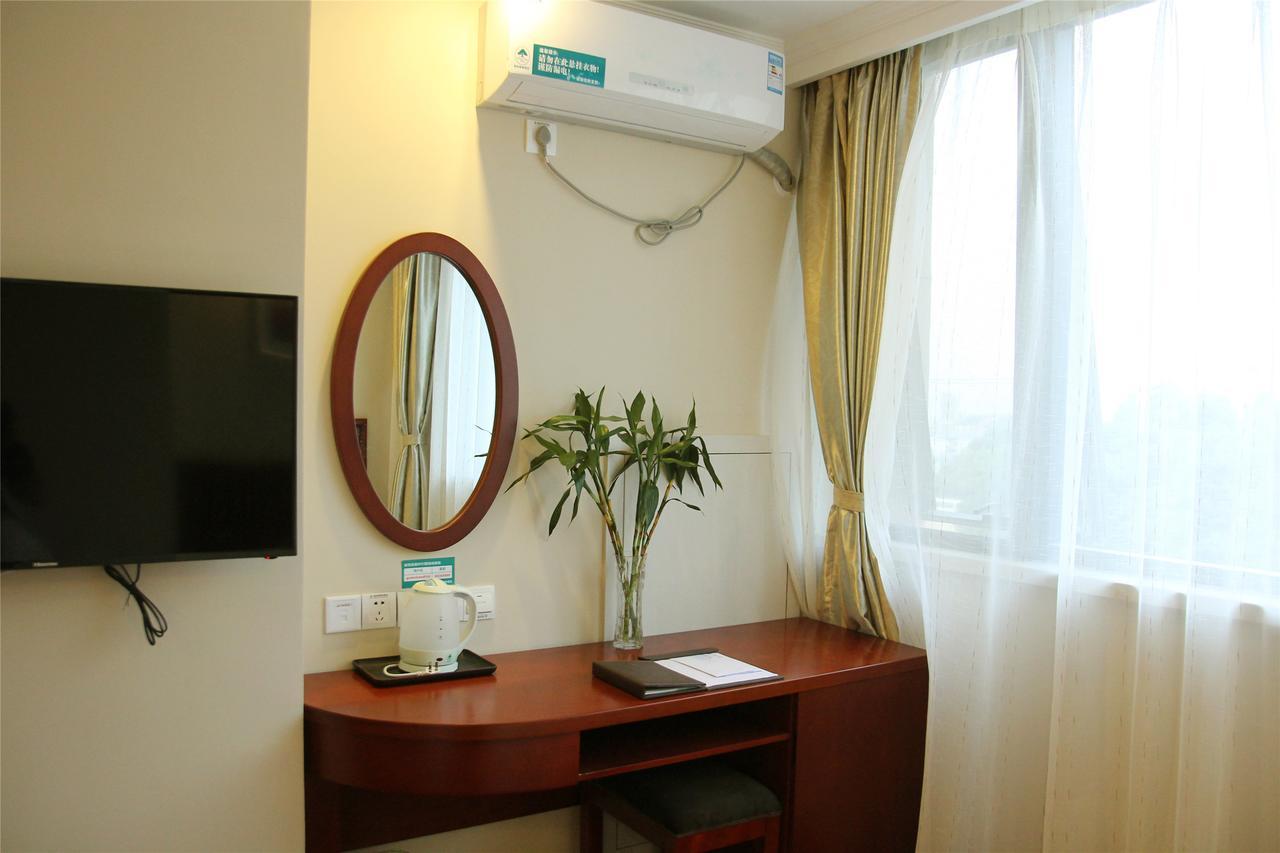 Greentree Inn Jiangxi Fuzhou Gandong Bridge Express Hotel Εξωτερικό φωτογραφία