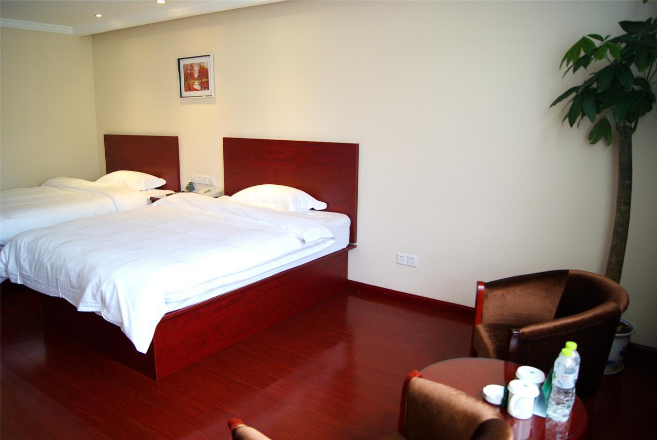 Greentree Inn Jiangxi Fuzhou Gandong Bridge Express Hotel Εξωτερικό φωτογραφία